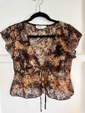 Urban Renewal Brown Floral Lace Tie Front Peplum Top M